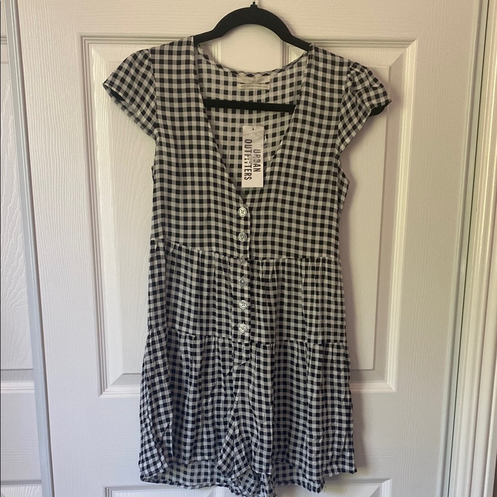 NWT Urban Outfitters Gingham Print Short Sleeve V Neck Button Down Romper